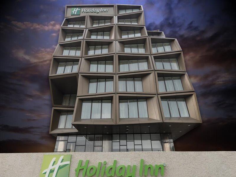Holiday Inn Kolkata Airport By Ihg Extérieur photo Holiday Inn, Phnom Penh