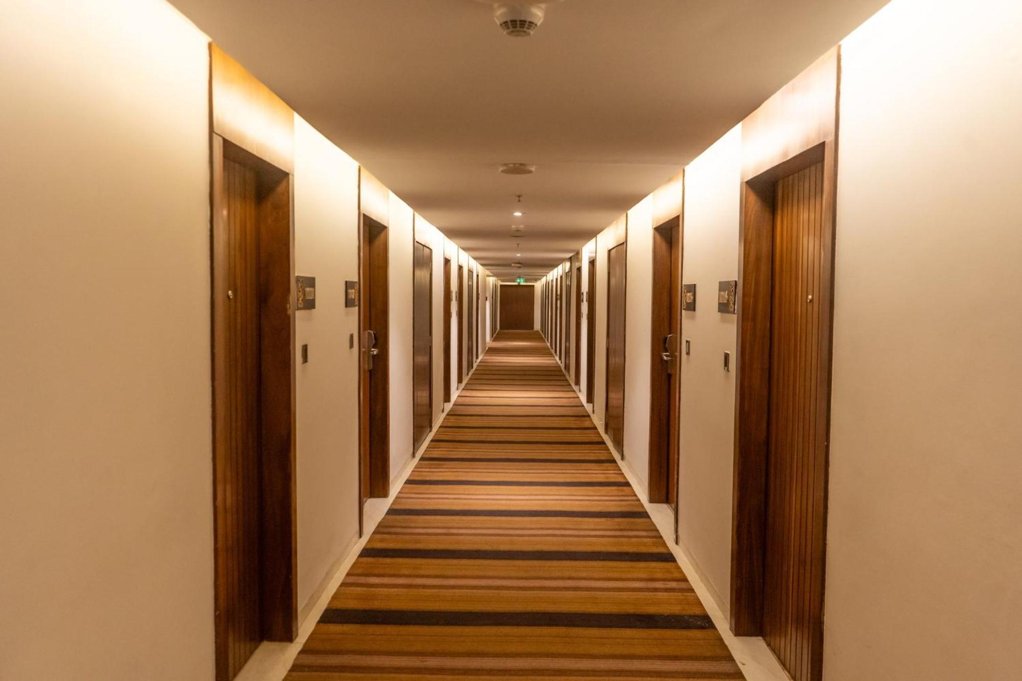 Holiday Inn Kolkata Airport By Ihg Extérieur photo